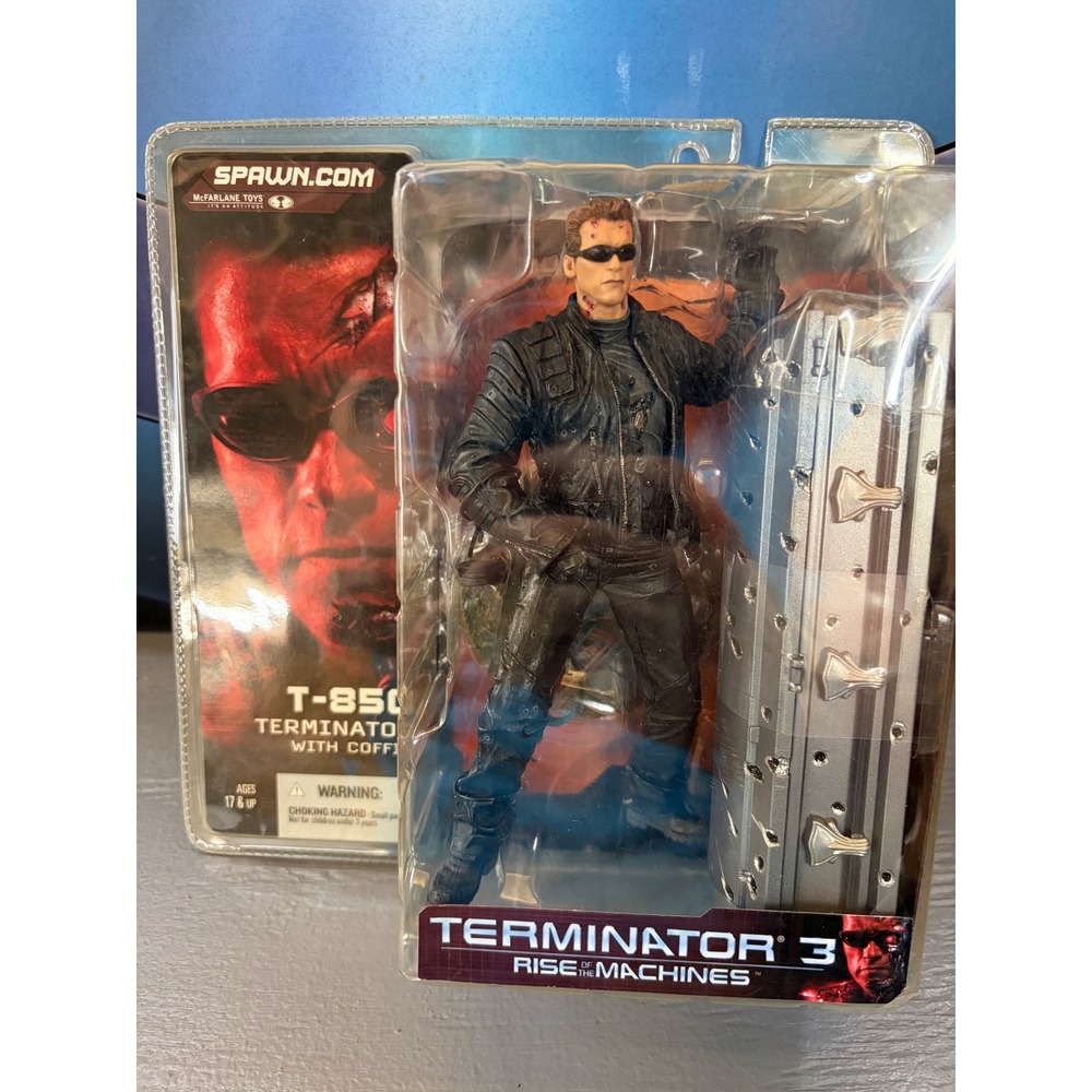 McFarlane Toys - Terminator - T-850 Terminator w/ Coffin